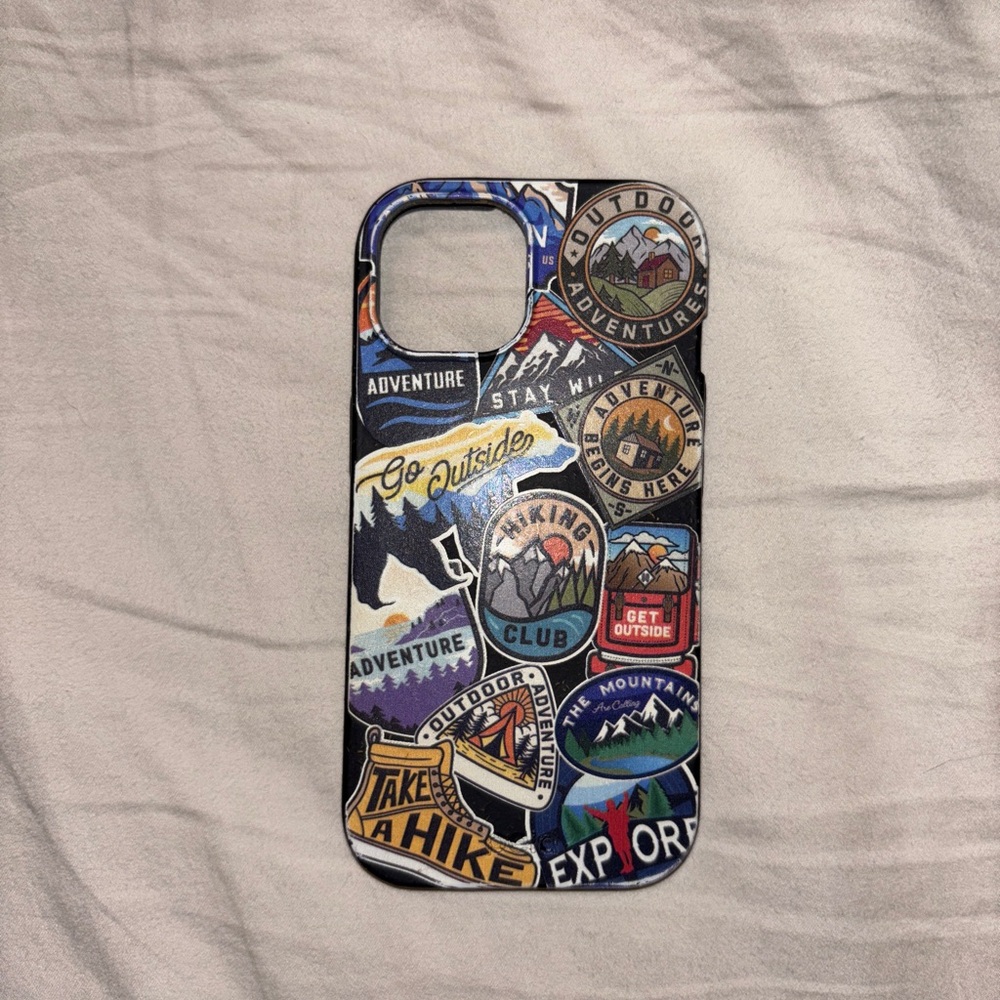 iPhone 15 Pela Case - Multicolor